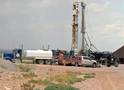 CBP ordena detener perforación de pozos en muro fronterizo de Nuevo México CBP ordena detener perforación de pozos en muro fronterizo de Nuevo México