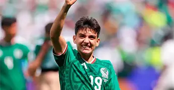 Gilberto Mora causa sensaci&oacute;n en la Baja Cup de Estados Unidos