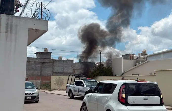 Desconocidos queman la casa de un indigente