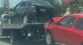 Se registran dos accidentes simult&aacute;neos en carretera 57