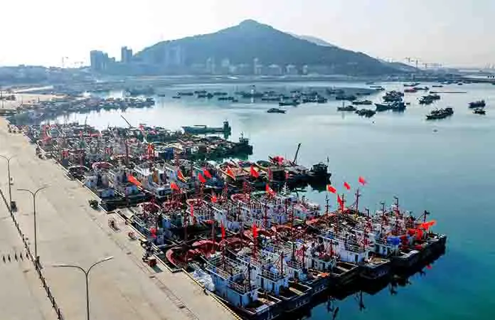 China, lista para el tifón Dolphin