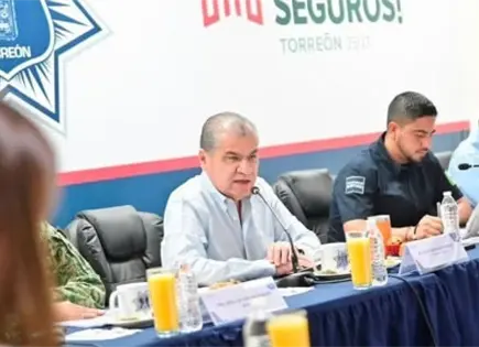 Detienen a 18 personas en operativo en Costco Torre&oacute;n