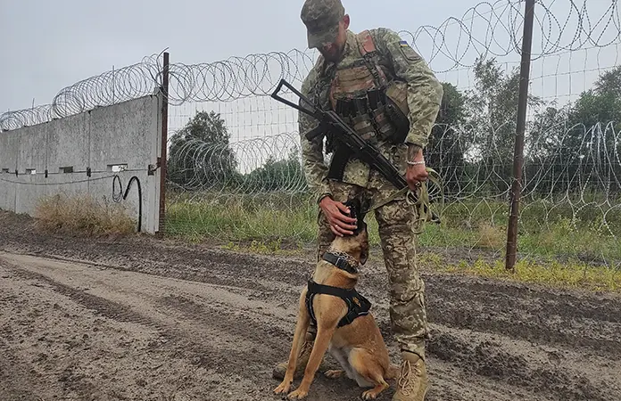 Ucrania refuerza su frontera con Bielorrusia