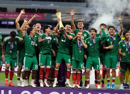 M&eacute;xico derrota 2-0 a EEUU para refrendar su t&iacute;tulo de campe&oacute;n Sub 20 de la CONCACAF