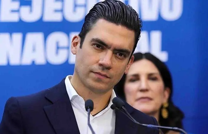 Propone el PAN regular las mañaneras