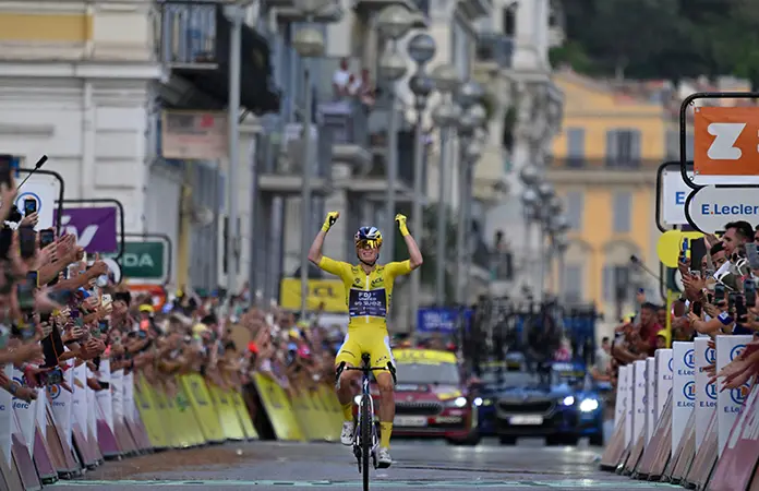 Vollering gana el Tour de Francia