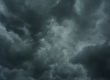 Apagón masivo en Illinois e Indiana tras fuertes tormentas y vientos Apagón masivo en Illinois e Indiana tras fuertes tormentas y vientos