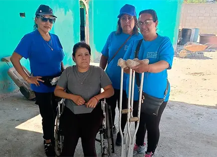 Apoya Club a personas de escasos recursos Apoya Club a personas de escasos recursos