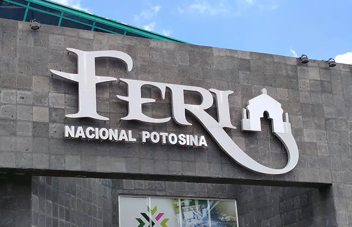 Comercio temporal puede operar sin permiso en Fenapo