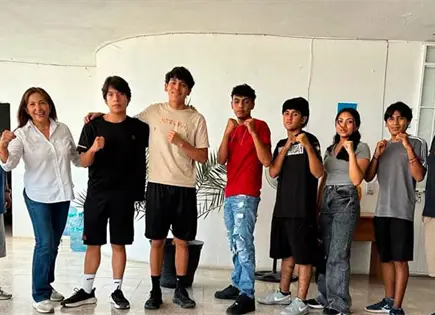 Equipo de boxeo, a torneo estatal Equipo de boxeo, a torneo estatal