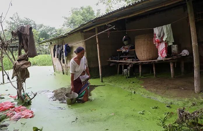 Las lluvias devastan el noreste de India