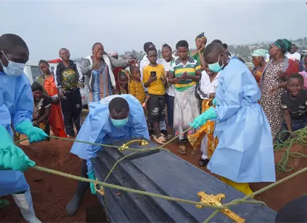 Brote de &eacute;bola en Congo avanza r&aacute;pido y supera brotes anteriores