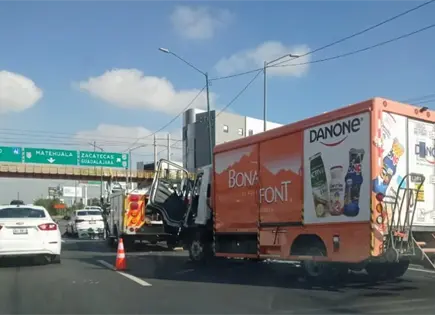 Choque múltiple en la 57 causa largas filas hacia el centro Choque múltiple en la 57 causa largas filas hacia el centro