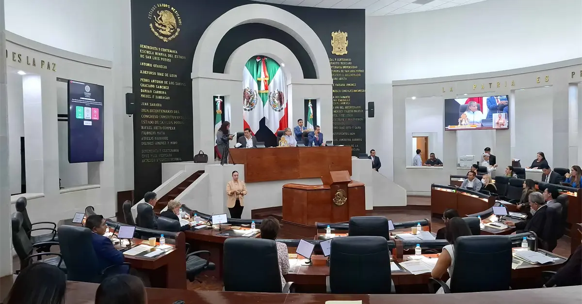 Con voto en contra de Morena, cambian requisitos para ser fiscal Con voto en contra de Morena, cambian requisitos para ser fiscal