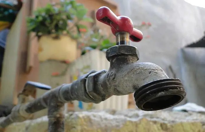 Habrá cortes de agua en 13 colonias del sur