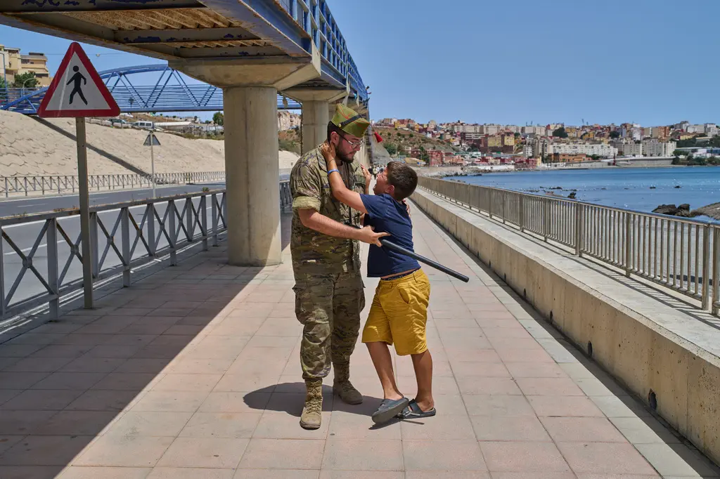 Marruecos refuerza seguridad en frontera con Ceuta ante nuevos llamados