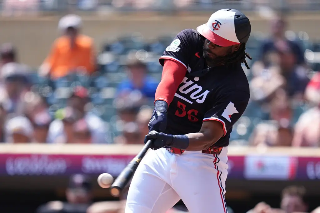 Mellizos remontan y vencen a Orioles en Minneapolis