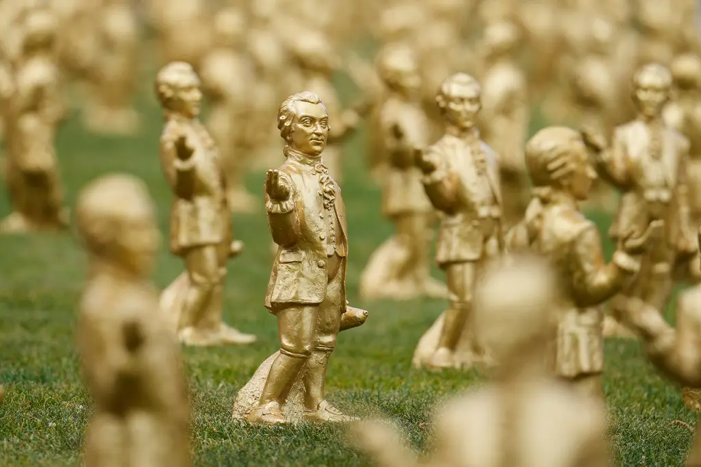 Robo de más de 200 estatuillas afecta homenaje en Salzburgo