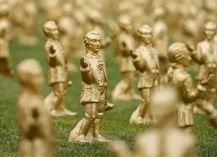 Robo de más de 200 estatuillas afecta homenaje en Salzburgo Robo de más de 200 estatuillas afecta homenaje en Salzburgo