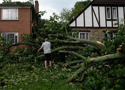 Tormentas en centro-norte de EEUU dejan muertes y daños Tormentas en centro-norte de EEUU dejan muertes y daños