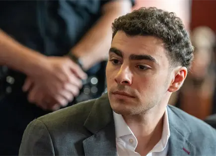 Mangione prev&eacute; declararse culpable en caso federal por homicidio en Nueva York