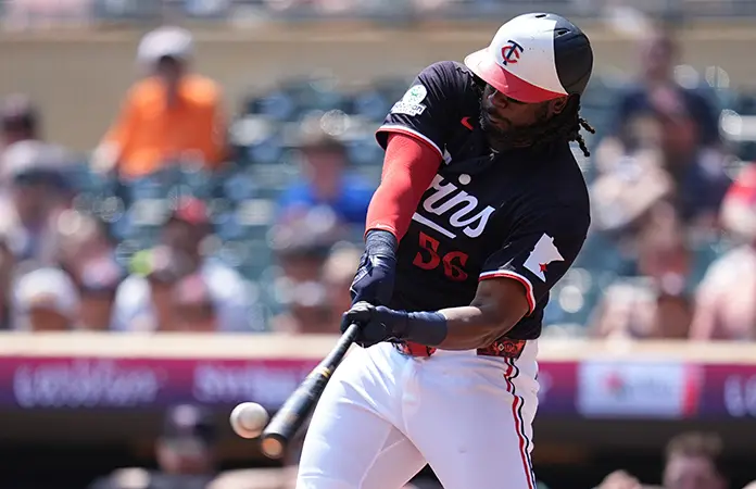 Mellizos remontan y vencen a los Orioles