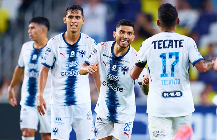 Monterrey remonta y vence a Nashville SC
