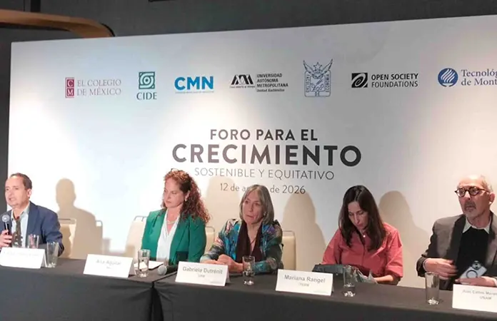 Proponen 100 economistas repensar políticas públicas