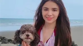 Rescatan a perro cuya dueña falleció protegiéndolo en el sismo Rescatan a perro cuya dueña falleció protegiéndolo en el sismo