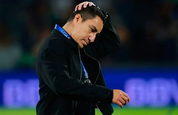 Efraín Juárez, fuera de Conference League
