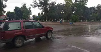 Lluvias provocan falta de luz en varias colonias