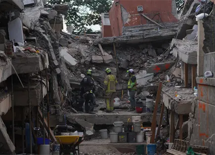 Terremoto en Colombia deja 281 muertos Terremoto en Colombia deja 281 muertos