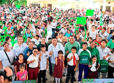 R. Gallardo lleva obras, movilidad y apoyos sociales a Tamazunchale R. Gallardo lleva obras, movilidad y apoyos sociales a Tamazunchale