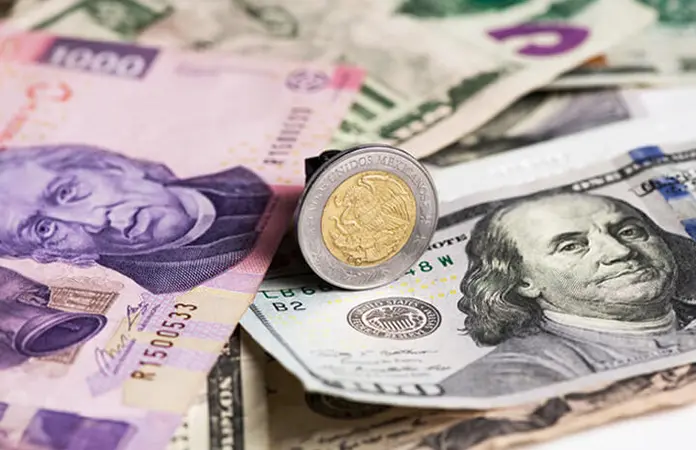 Superpeso termina en 16.98 unidades