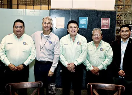 Arte, servicio y amistad rotaria