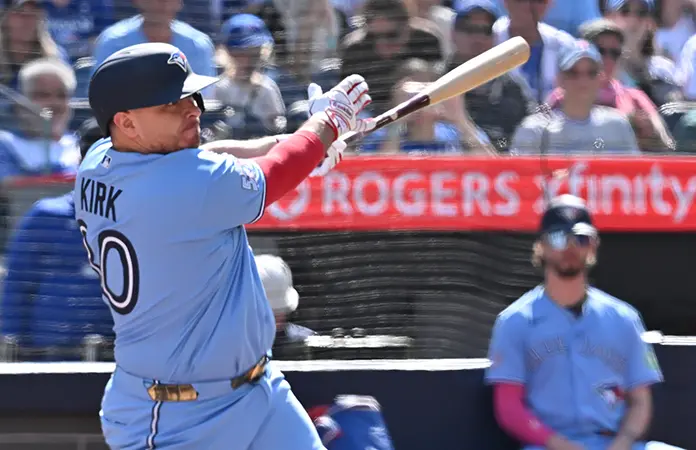 Azulejos ganan ante Yankees