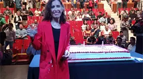 Mar&iacute;a Rojo recibe homenaje en teatro de Tlatelolco