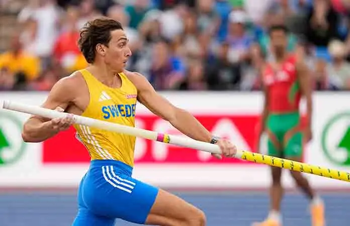 Armand Duplantis agranda su leyenda