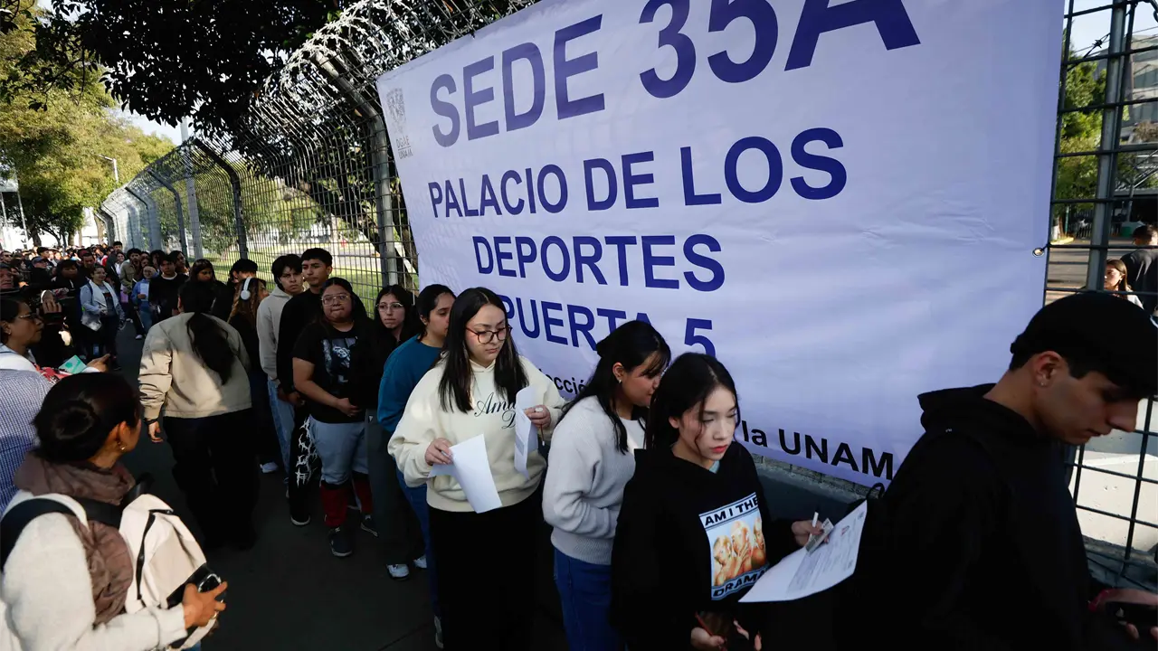 UNAM reporta asistencia de 4 mil 200 jóvenes al examen de control