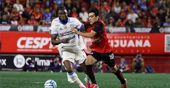 Xolos supera al Cruz Azul