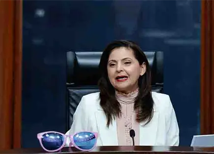 Salida de M&oacute;nica Soto genera preocupaci&oacute;n en consejeros del INE