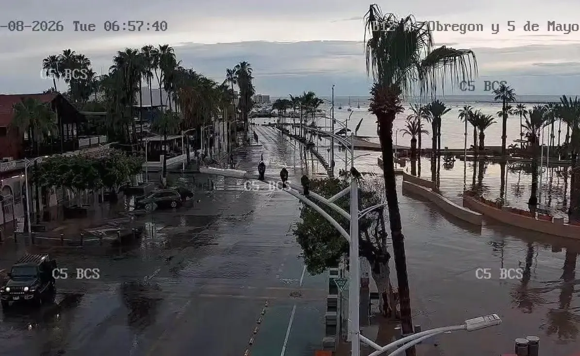 Tormenta causa daños y deja embarcaciones varadas en BCS
