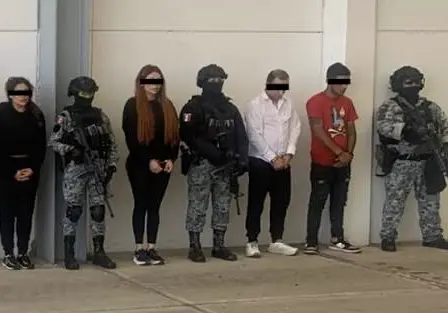 Detienen a nueve presuntos integrantes del CJNG en Michoacán Detienen a nueve presuntos integrantes del CJNG en Michoacán