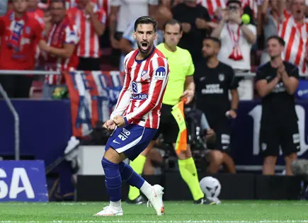 Lee Kang-in y Baena rescatan al Atlético ante el Málaga Lee Kang-in y Baena rescatan al Atlético ante el Málaga