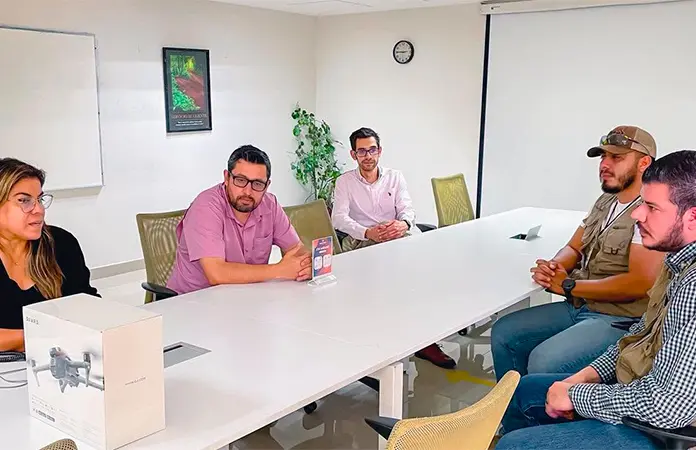 Empresa dona dron a Protección Civil