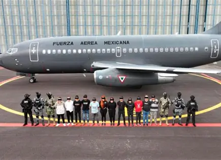 Fuerte golpe al CJNG; capturan a 12 integrantes Fuerte golpe al CJNG; capturan a 12 integrantes