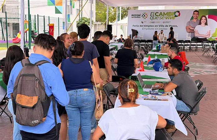 Realizan en Pozos Feria del Empleo