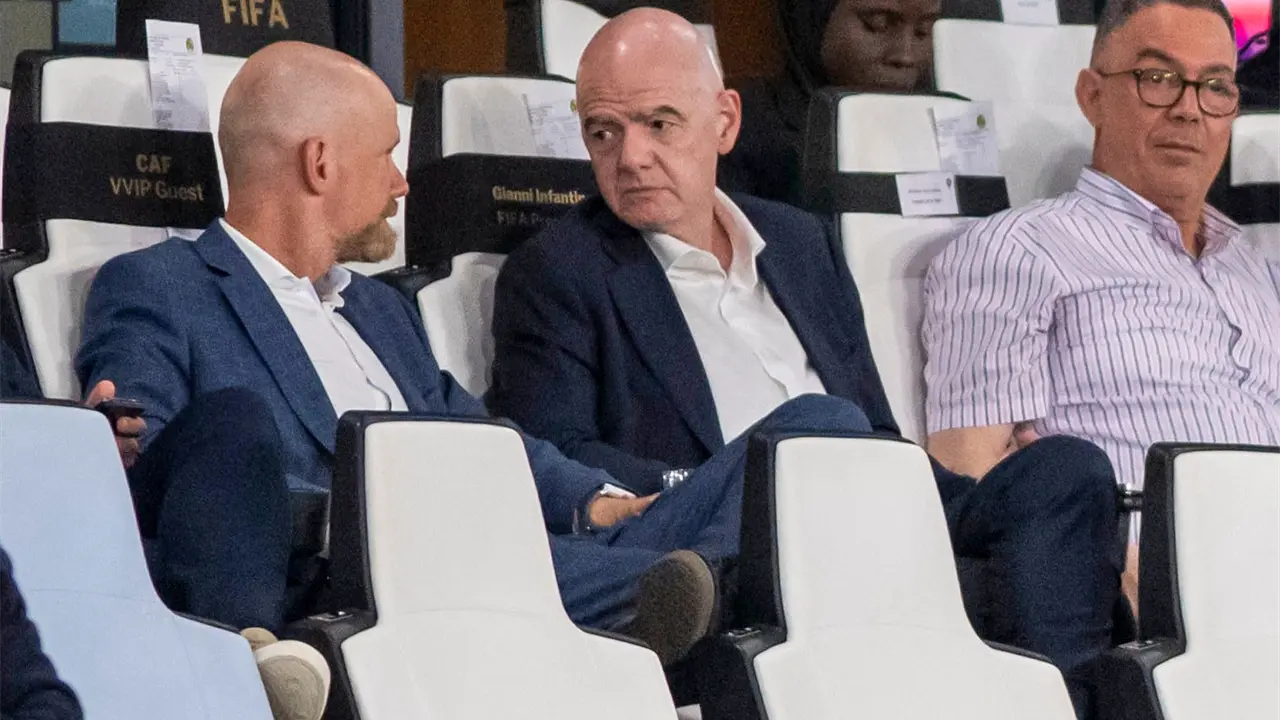 Aficionados exigen renuncia de Gianni Infantino en FIFA