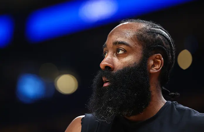 Harden continuará con Cavs por 3 años