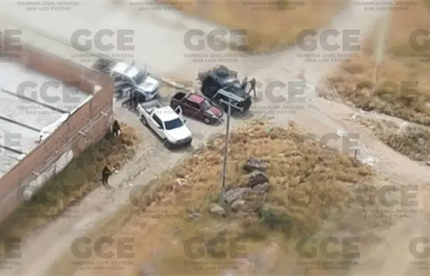 Persecución y balacera dejan un abatido en Villa de Reyes Persecución y balacera dejan un abatido en Villa de Reyes